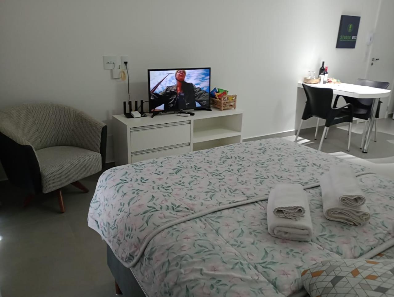 Studio 811 Apartment Marília Екстериор снимка